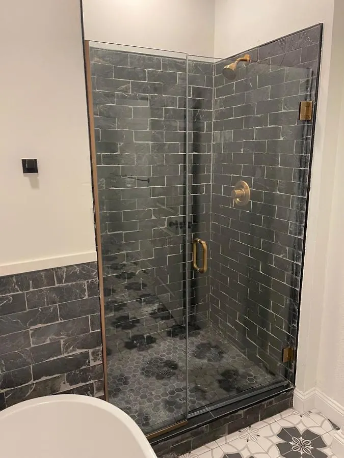 Lägenhet Gold Suite By Hollyhock- Executive-Level Living Louisville