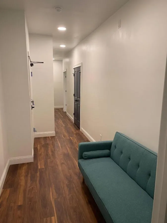 Gold Suite By Hollyhock- Executive-Level Living Louisville Lägenhet