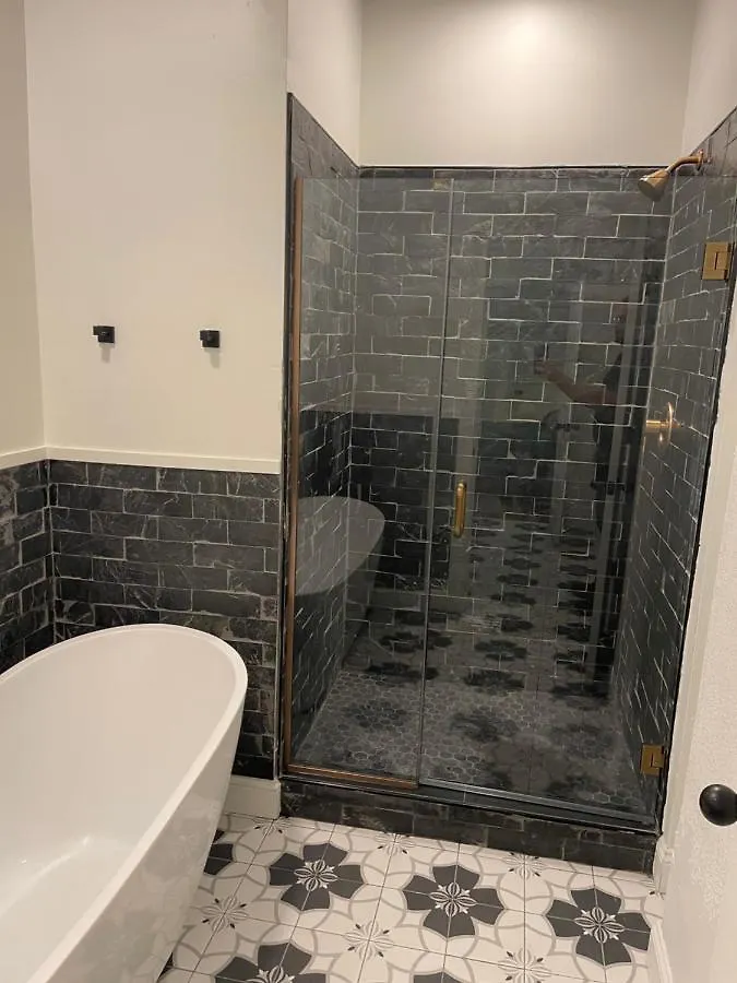 Gold Suite By Hollyhock- Executive-Level Living Louisville 0*,